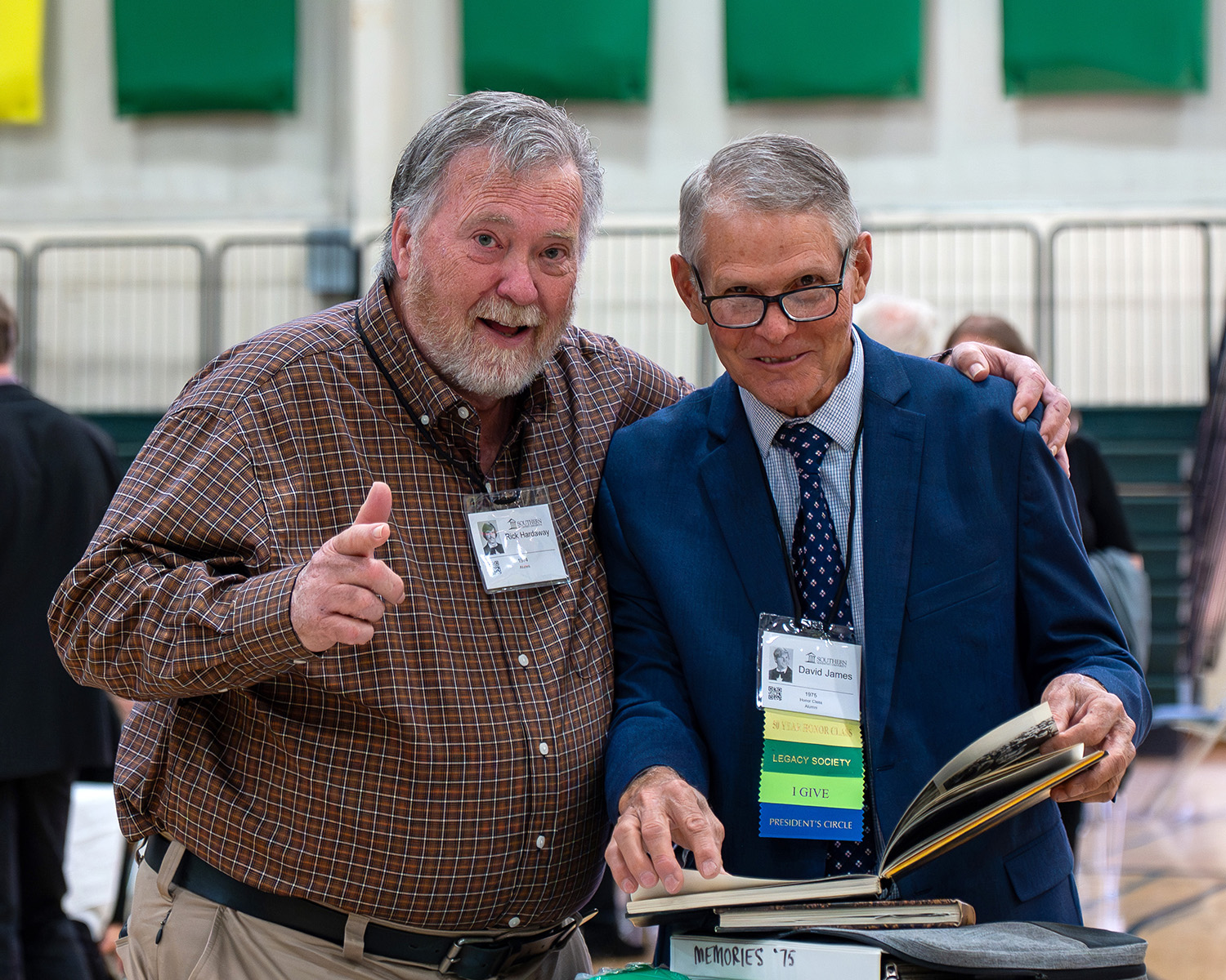 Southern Adventist University alumni greet each other during Homecoming Weekend