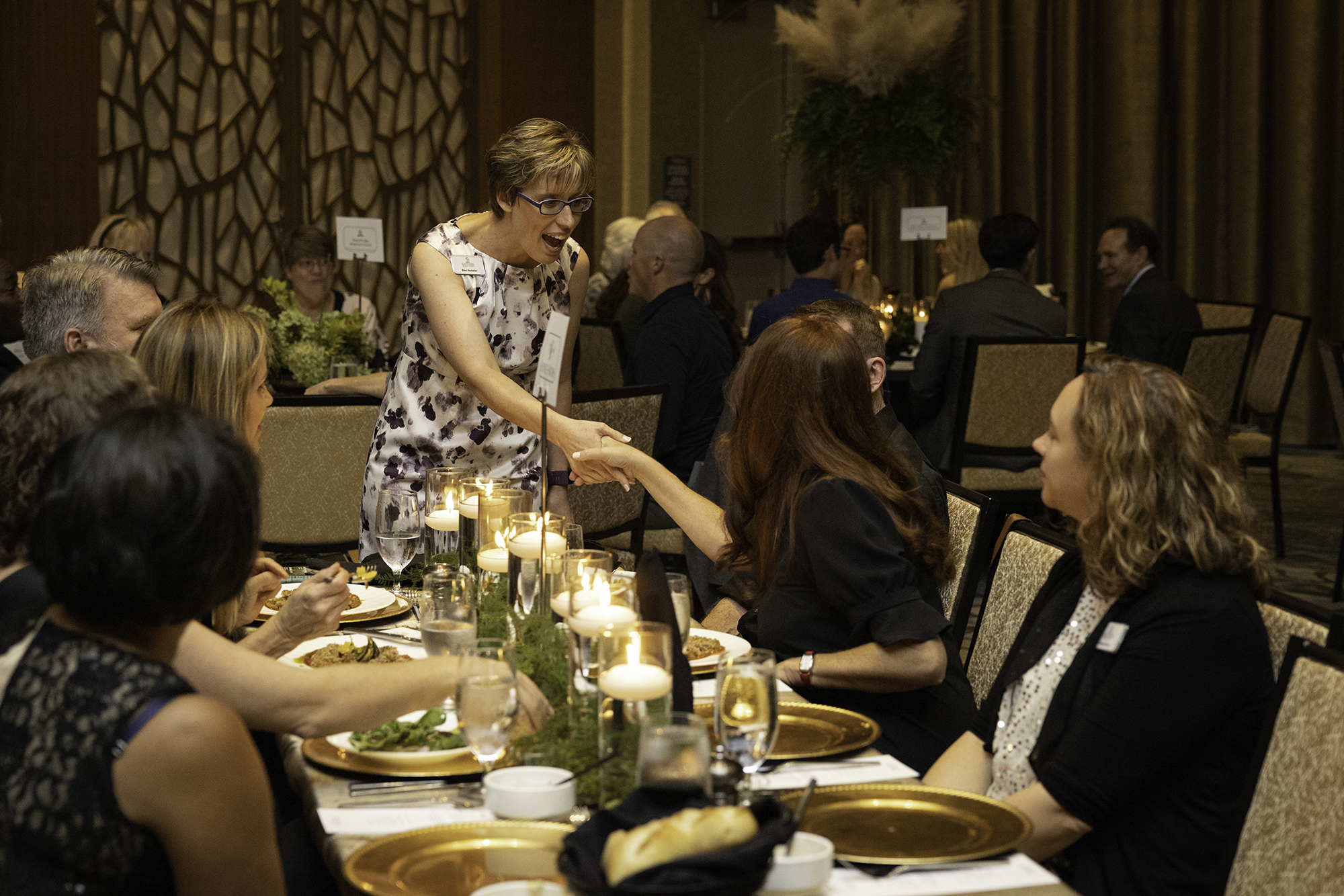 Ellen Hostetler greets A Taste of Southern guests