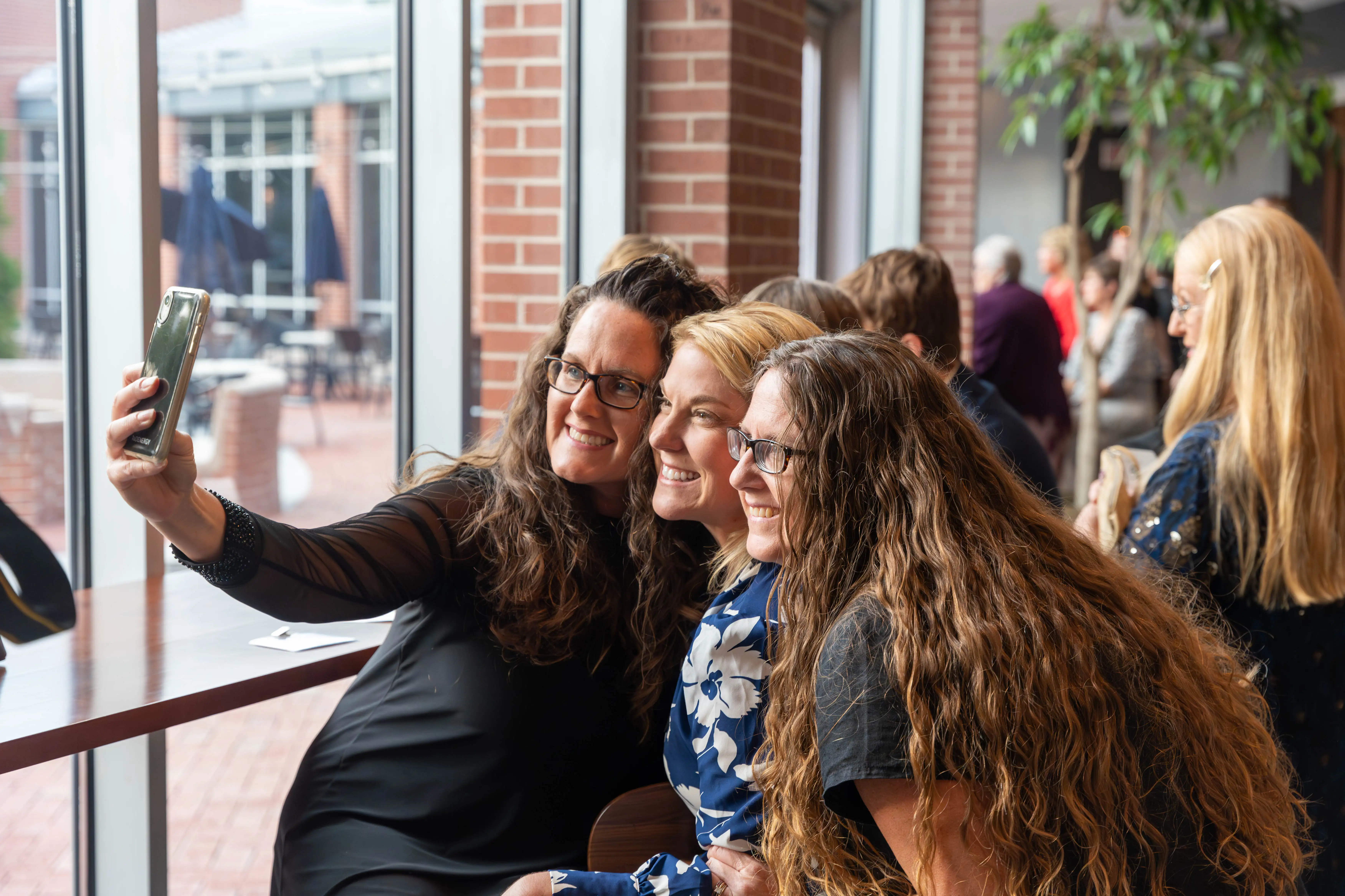 Janeane Jansen, '94, Lynn Brown, '06, and Jennifer Coleman, '94