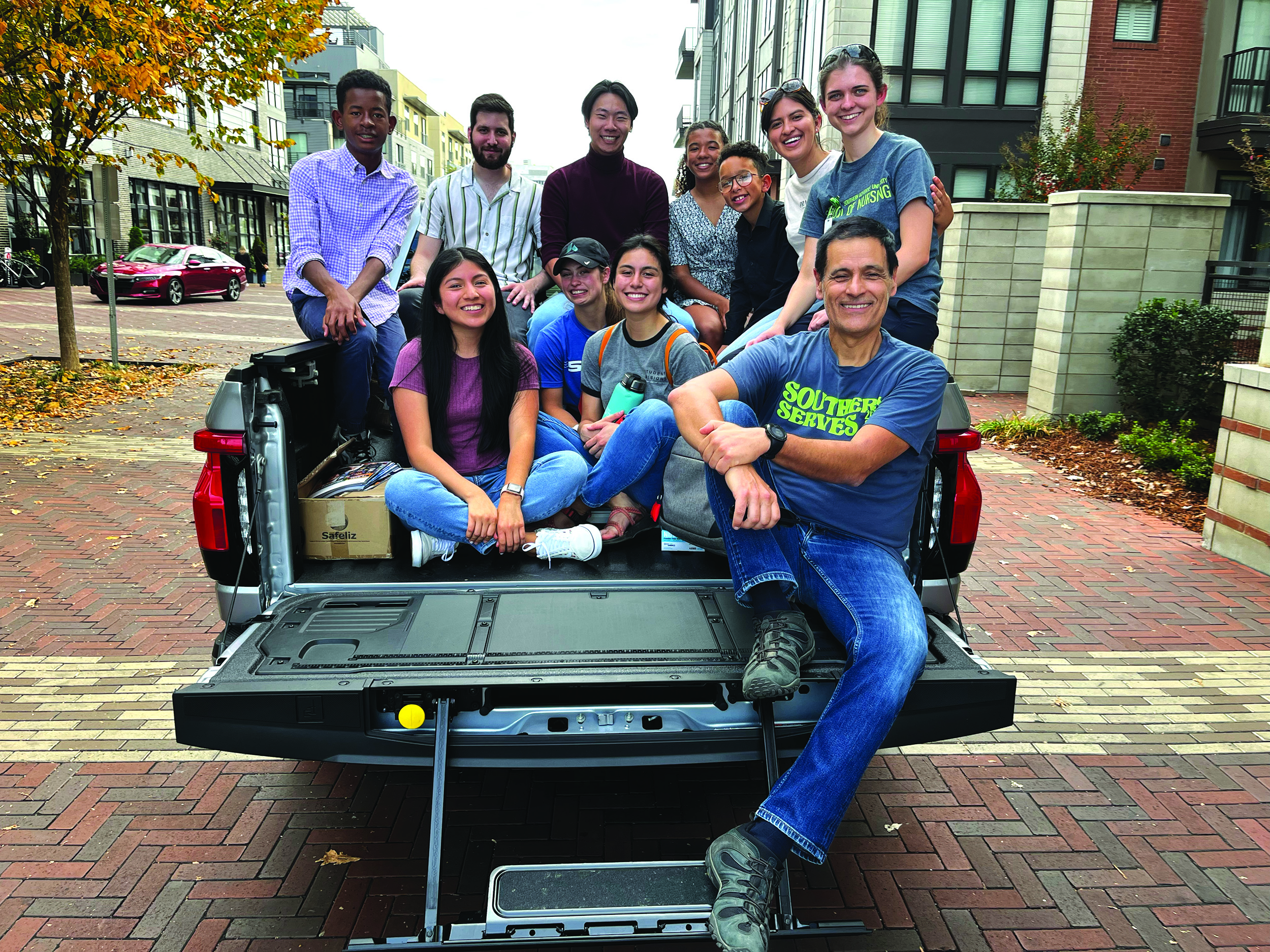 Southern Adventist University students serving the community